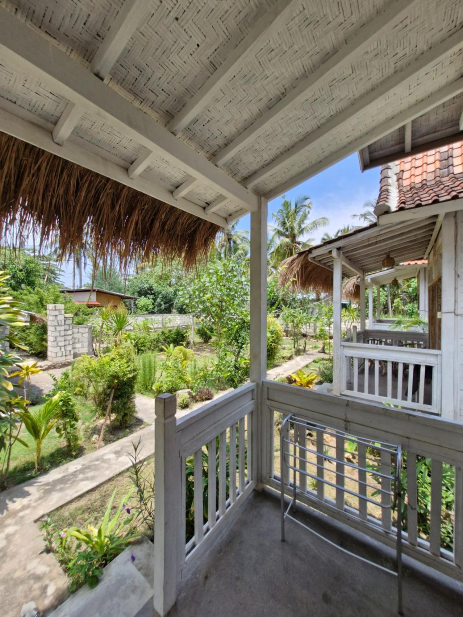 The Layar Homestay Batununggul Eksteriør bilde