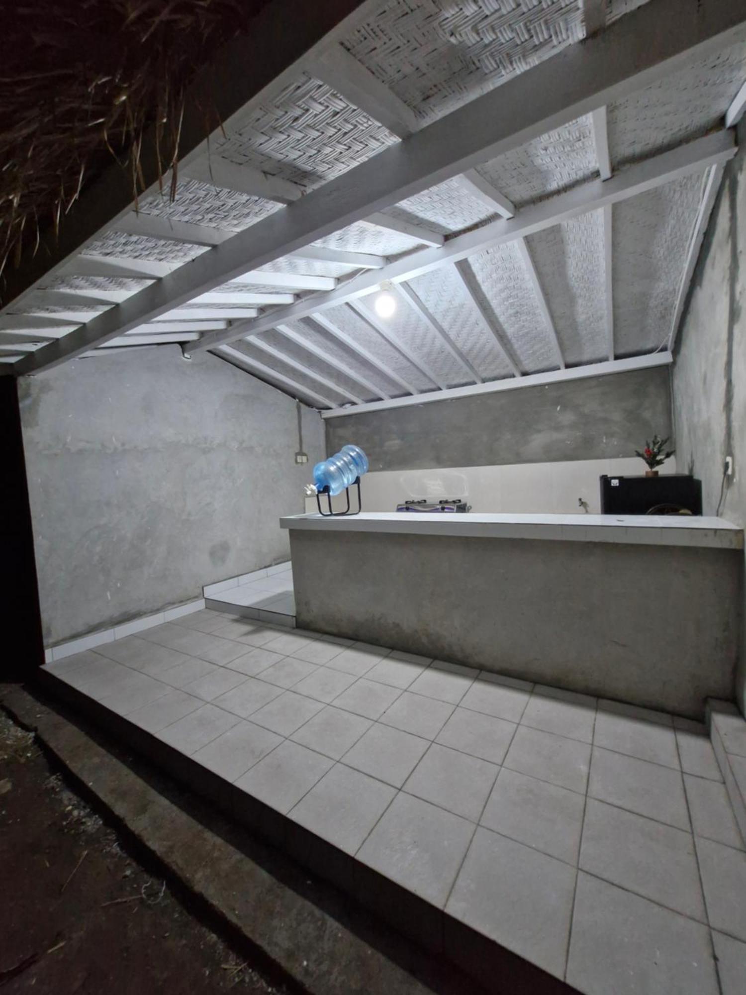 The Layar Homestay Batununggul Eksteriør bilde